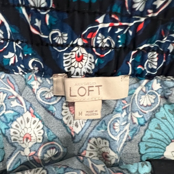 LOFT skirt knee length comfy stretch waist - Picture 3 of 3